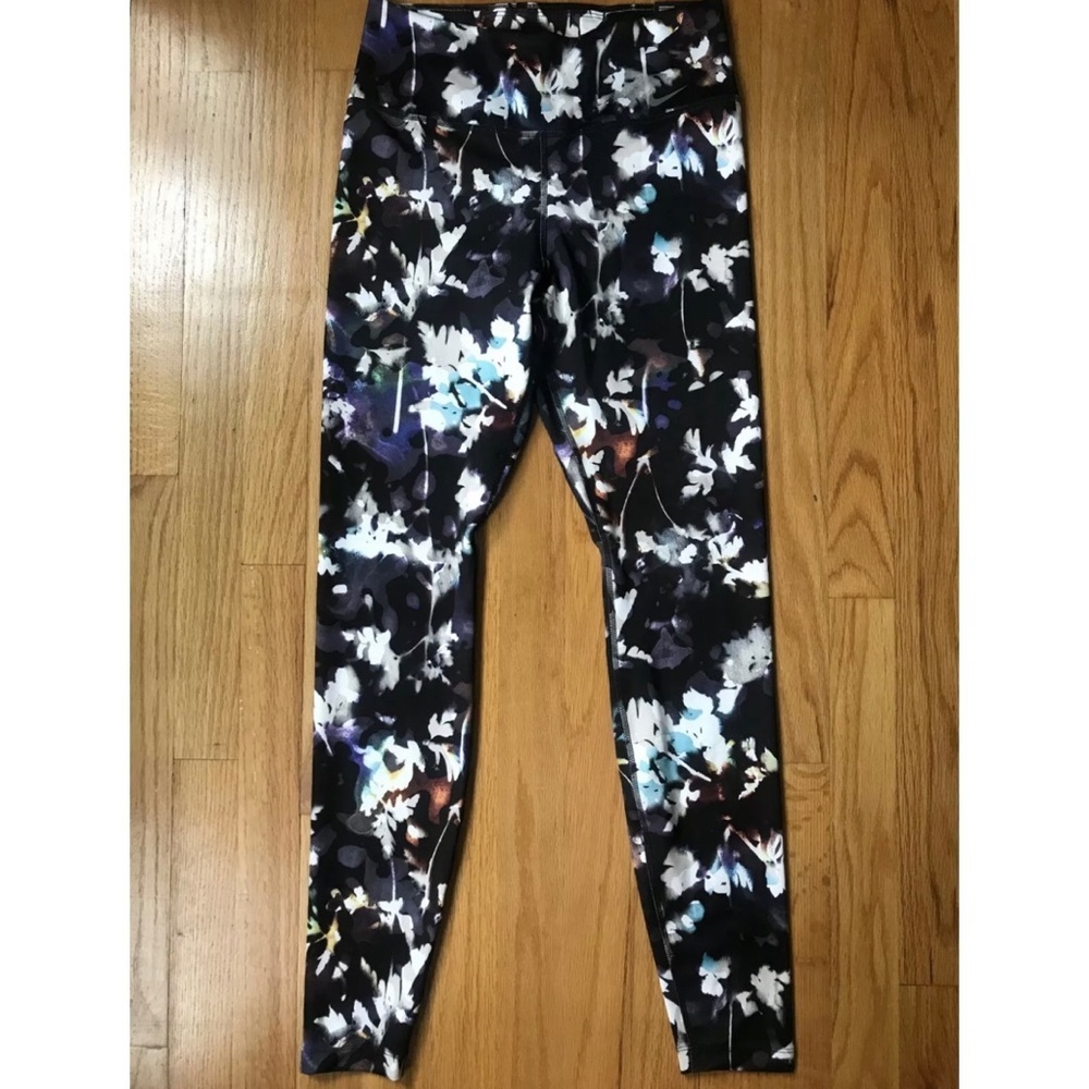 NWT WOMEN’S NIKE DRI/TIGHT Long‎ RUNNING TIGHTS S